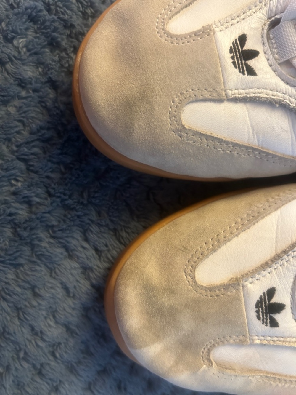 adidas White Black Gum Classic Men’s Sneakers - Picture 4 of 4